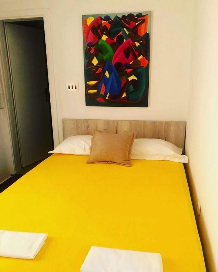 Guest House Inara Неум Екстериор снимка