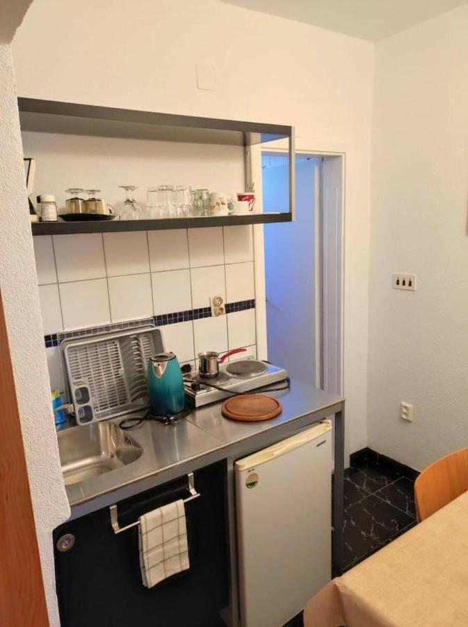 Guest House Inara Неум Екстериор снимка