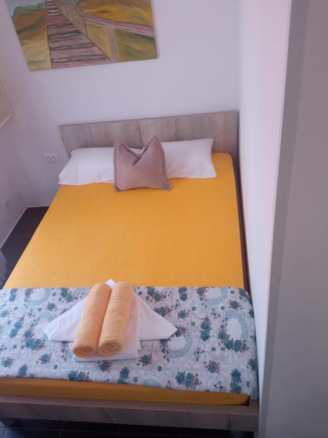 Guest House Inara Неум Екстериор снимка