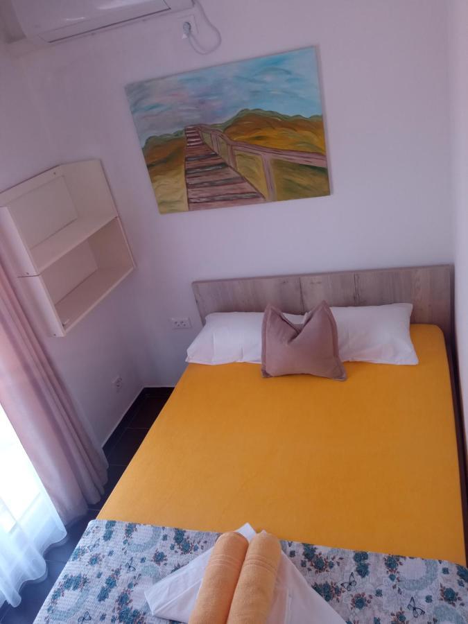 Guest House Inara Неум Екстериор снимка