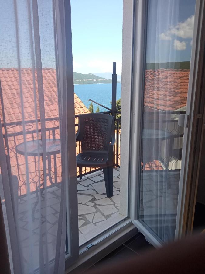 Guest House Inara Неум Екстериор снимка