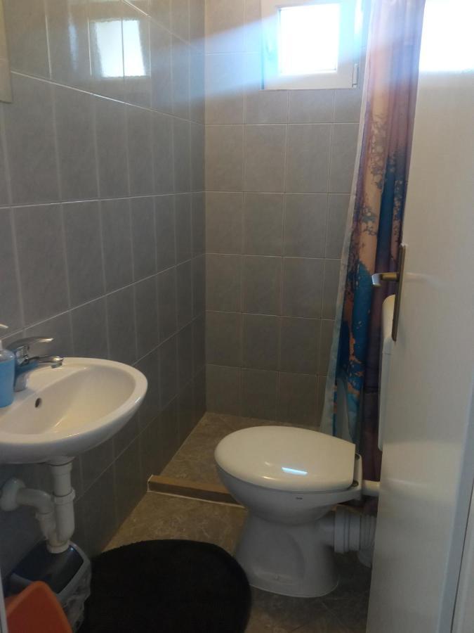 Guest House Inara Неум Екстериор снимка