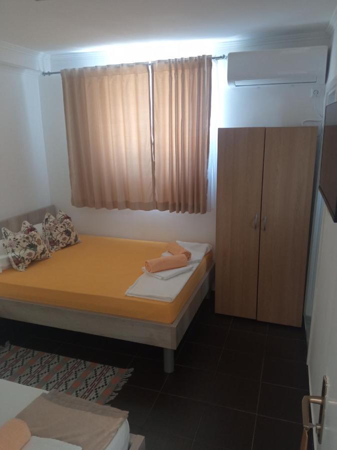Guest House Inara Неум Екстериор снимка