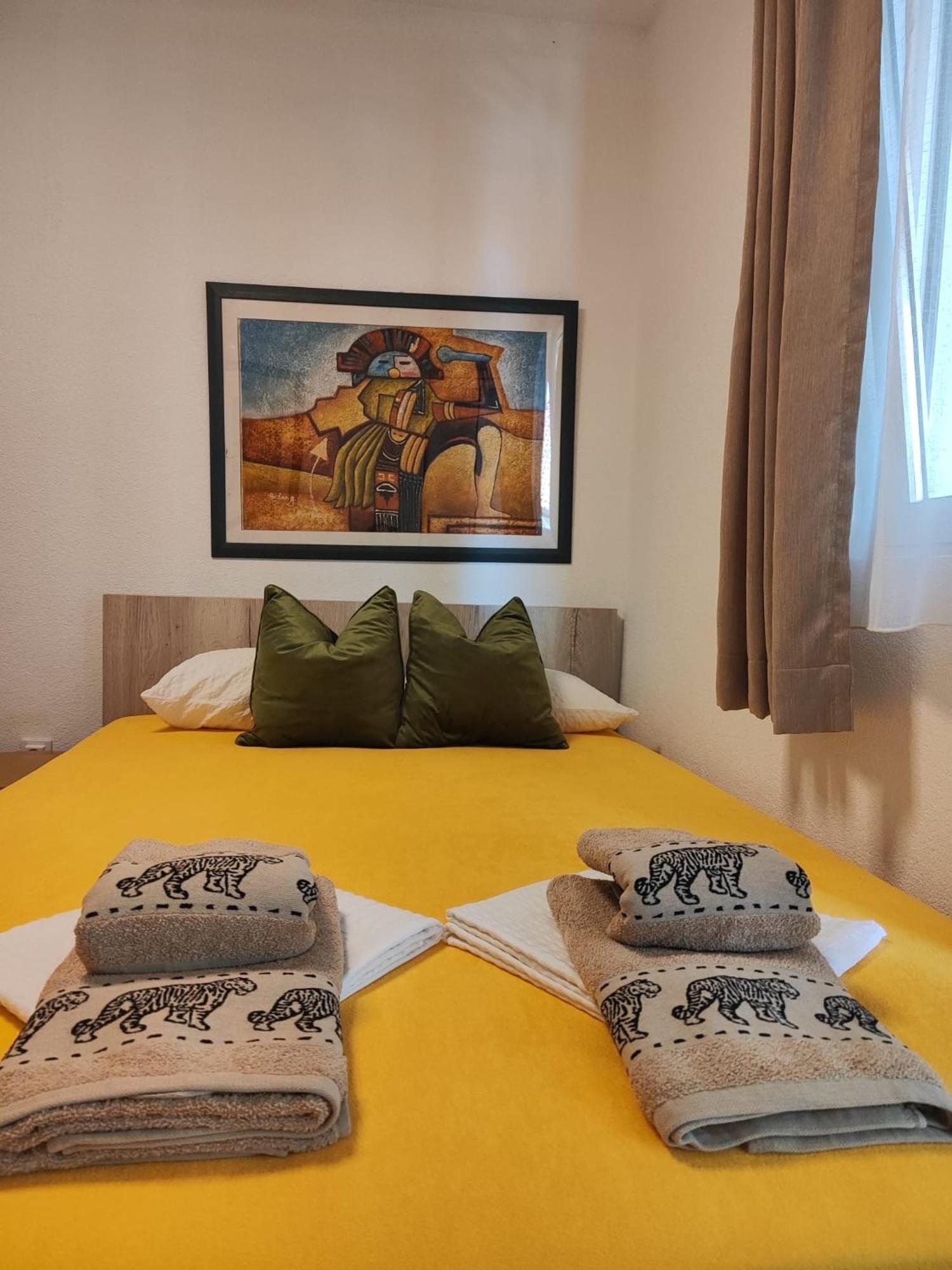 Guest House Inara Неум Екстериор снимка